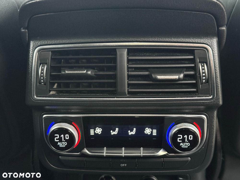 Audi Q7 50 TDI quattro tiptronic S line - 22