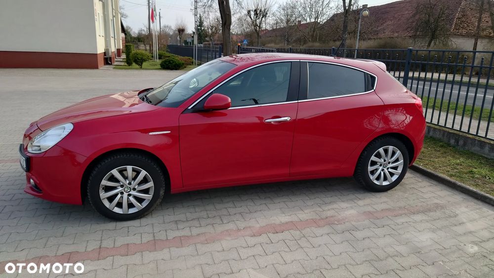 Alfa Romeo Giulietta 2.0 JTDM 16V Super - 2
