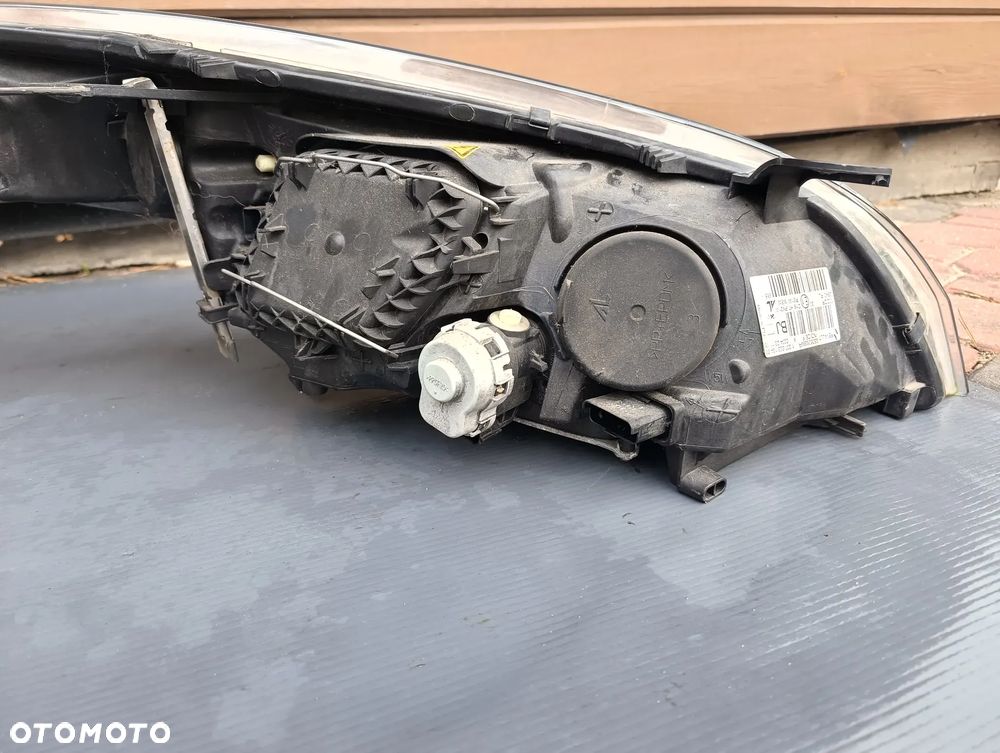 Renault Megane III MEGANE 3 lampa Xenon prawy przód 260100021R lewy przód 260606389R - 18