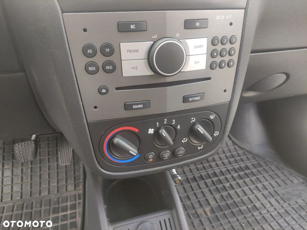 Opel Combo - 9