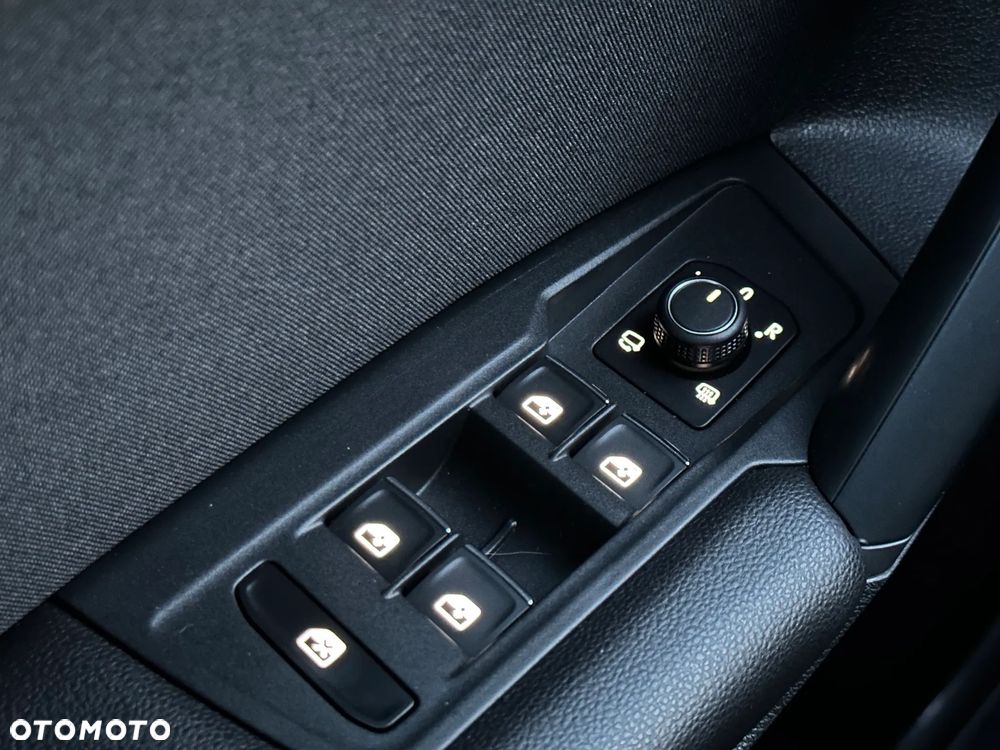 Volkswagen Tiguan 2,0 TSI OPF 4Motion DSG R-Line - 37