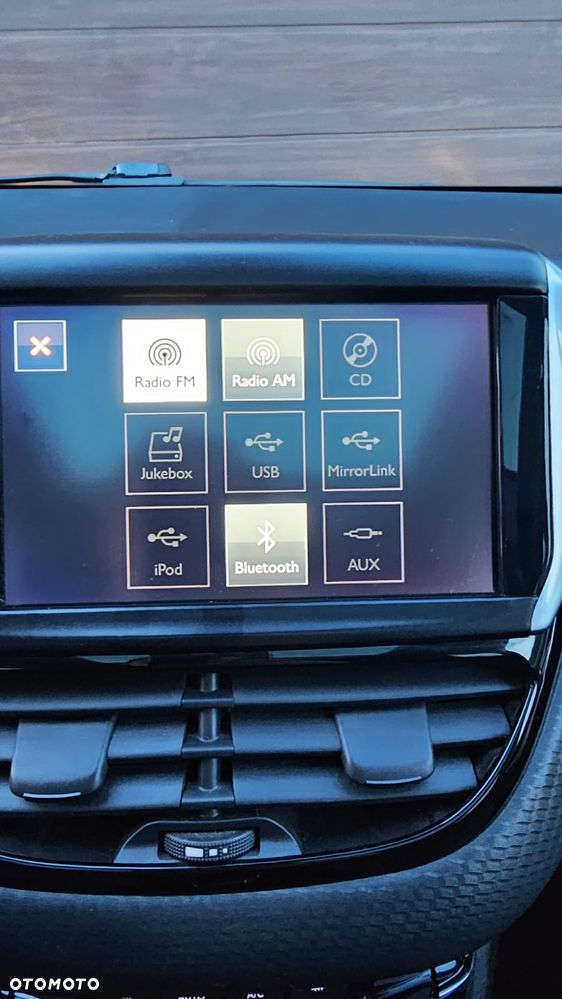 Peugeot 2008 1.2 Pure Tech GPF Crossway S&S - 17