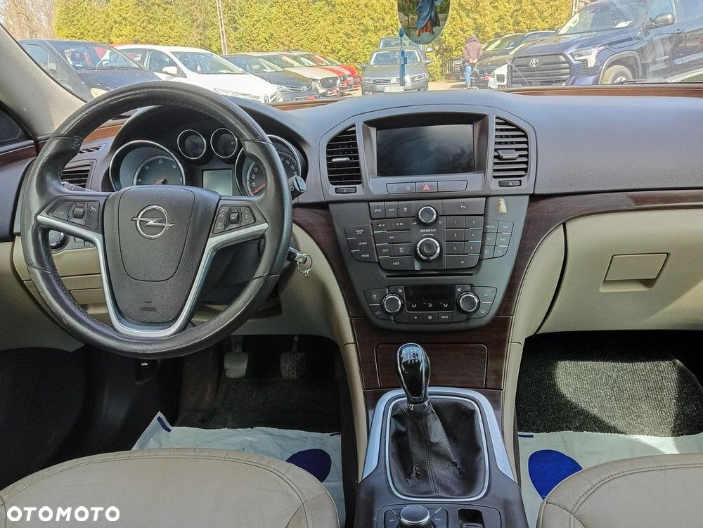 Opel Insignia - 13
