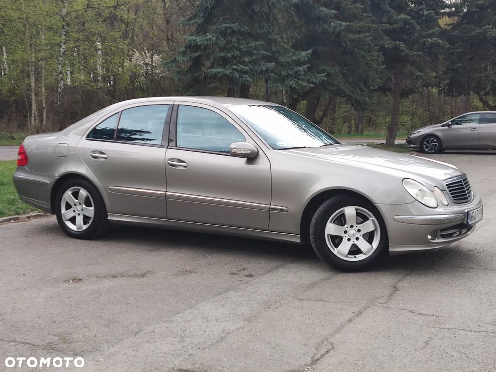 Mercedes-Benz Klasa E 200 Kompressor Automatik Avantgarde - 7