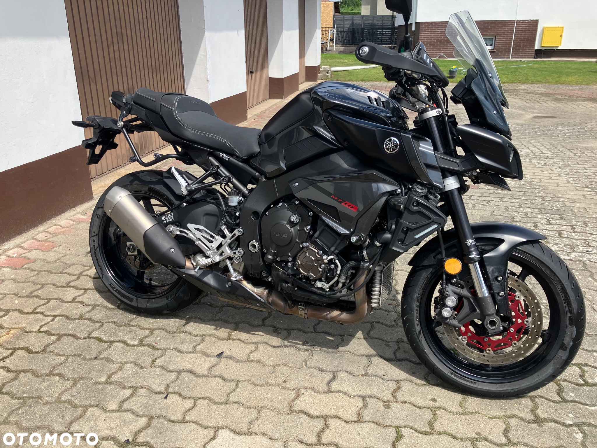 Yamaha MT - 8