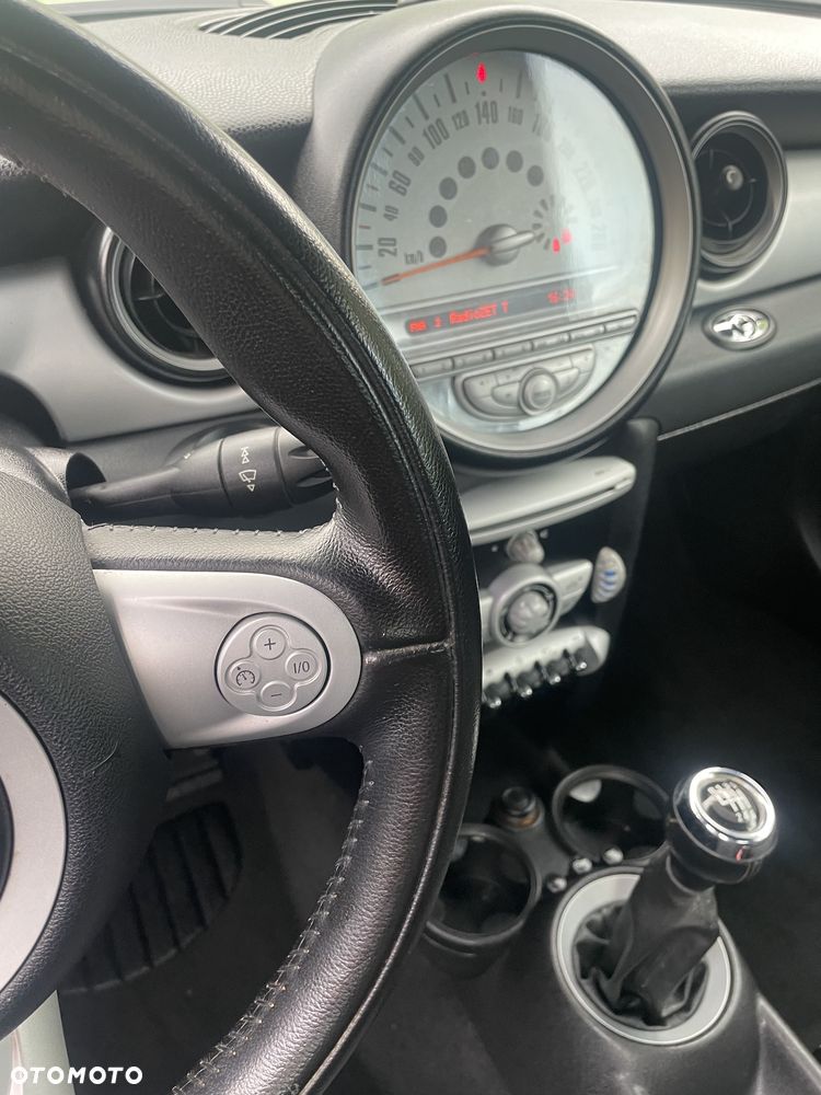 MINI Cooper - 27