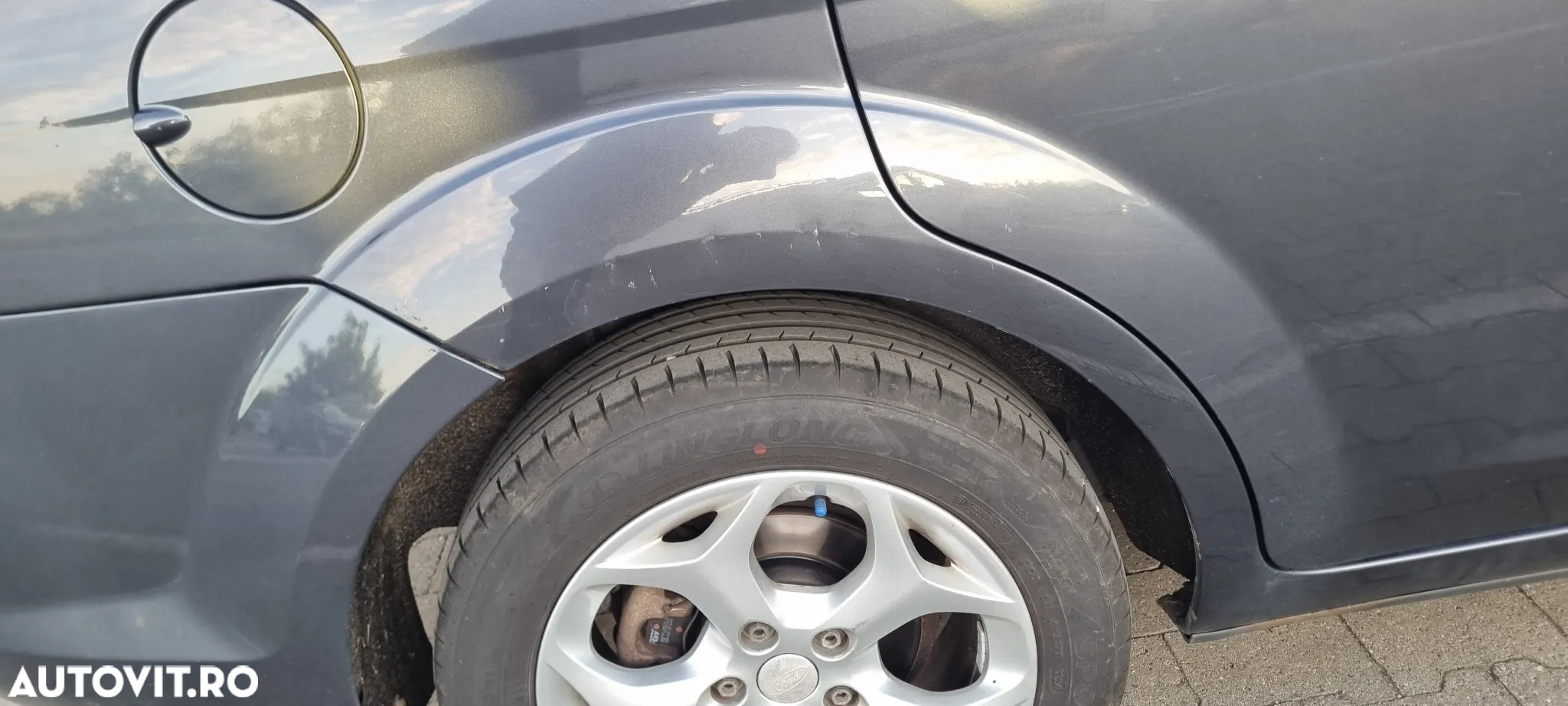 Ford Focus 1.6 Titanium - 12