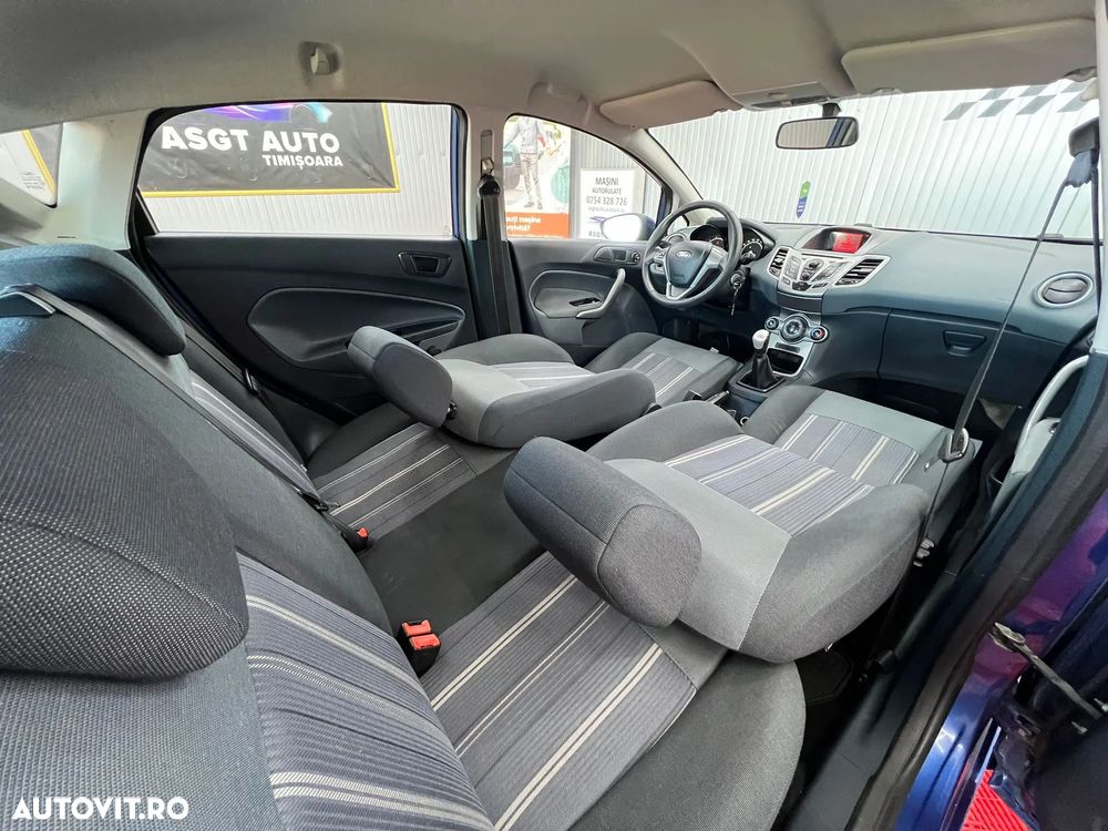 Ford Fiesta - 16