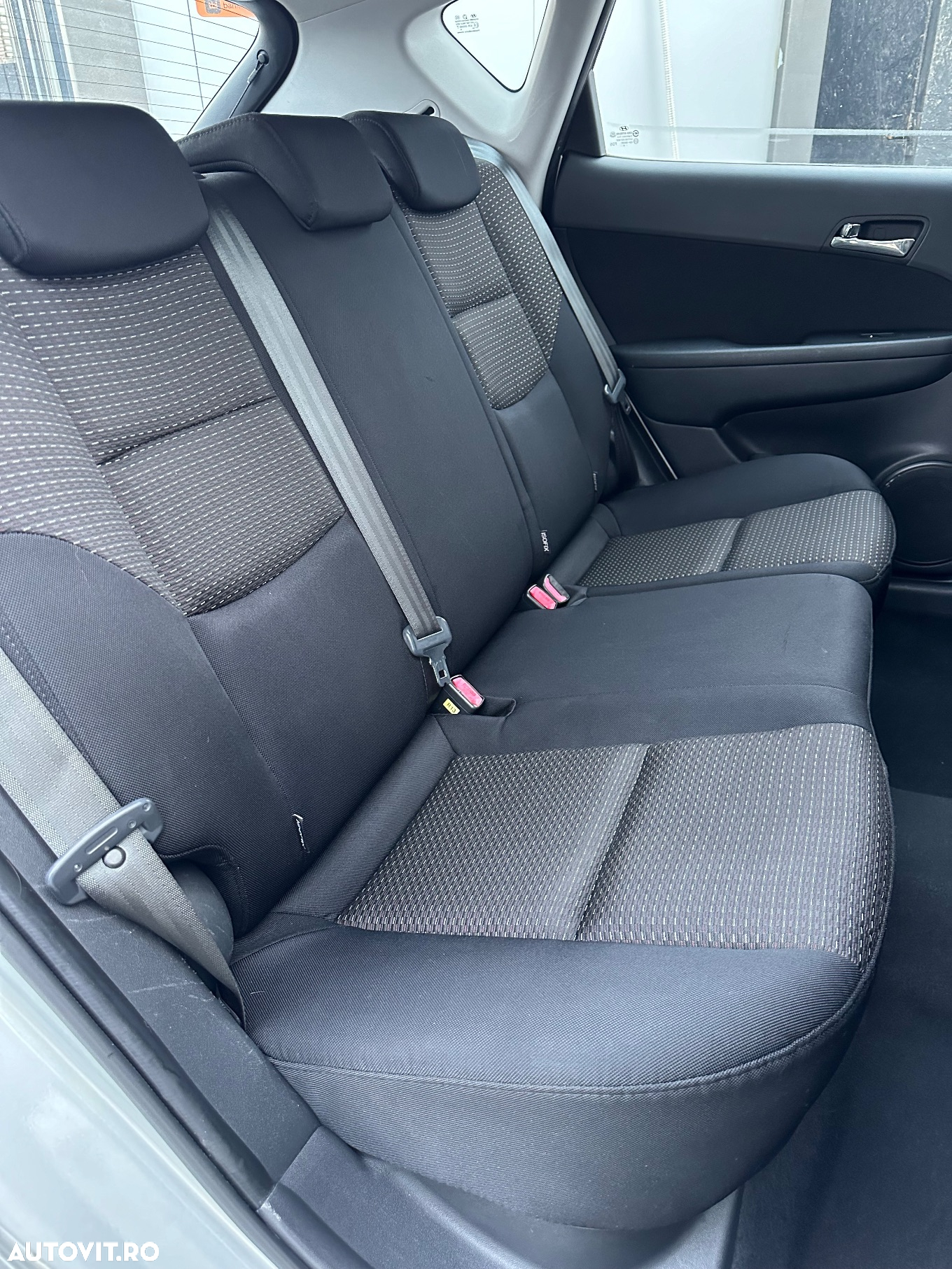 Hyundai i30 1.6 Automatik Comfort - 17