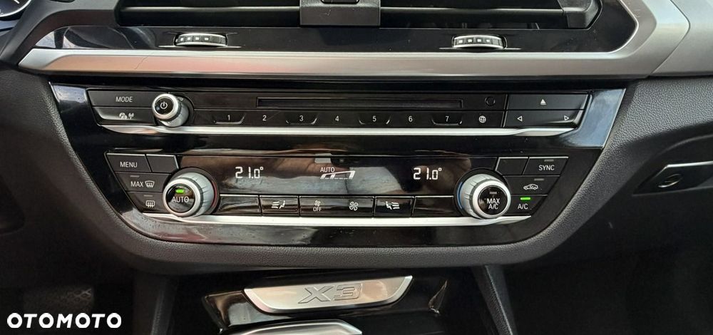 BMW X3 - 25