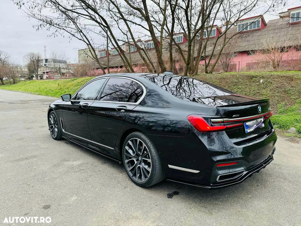 BMW Seria 7 740d xDrive - 6