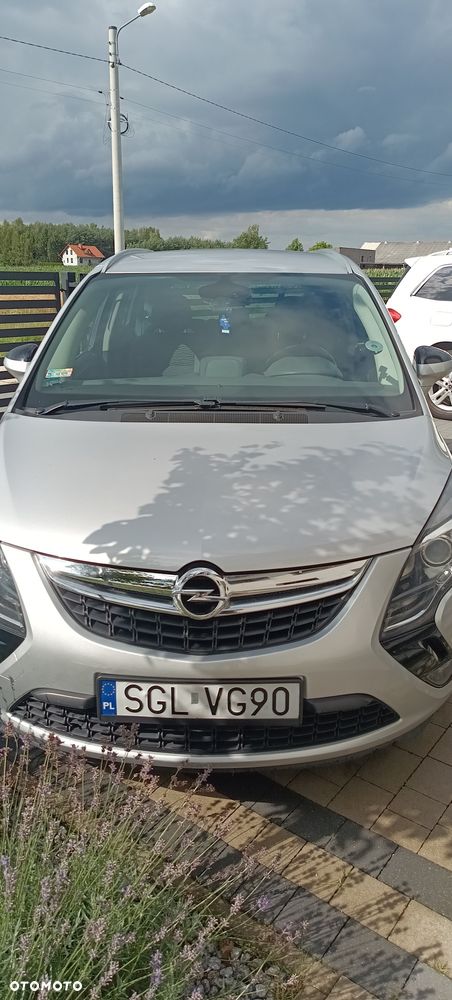Opel Zafira - 1