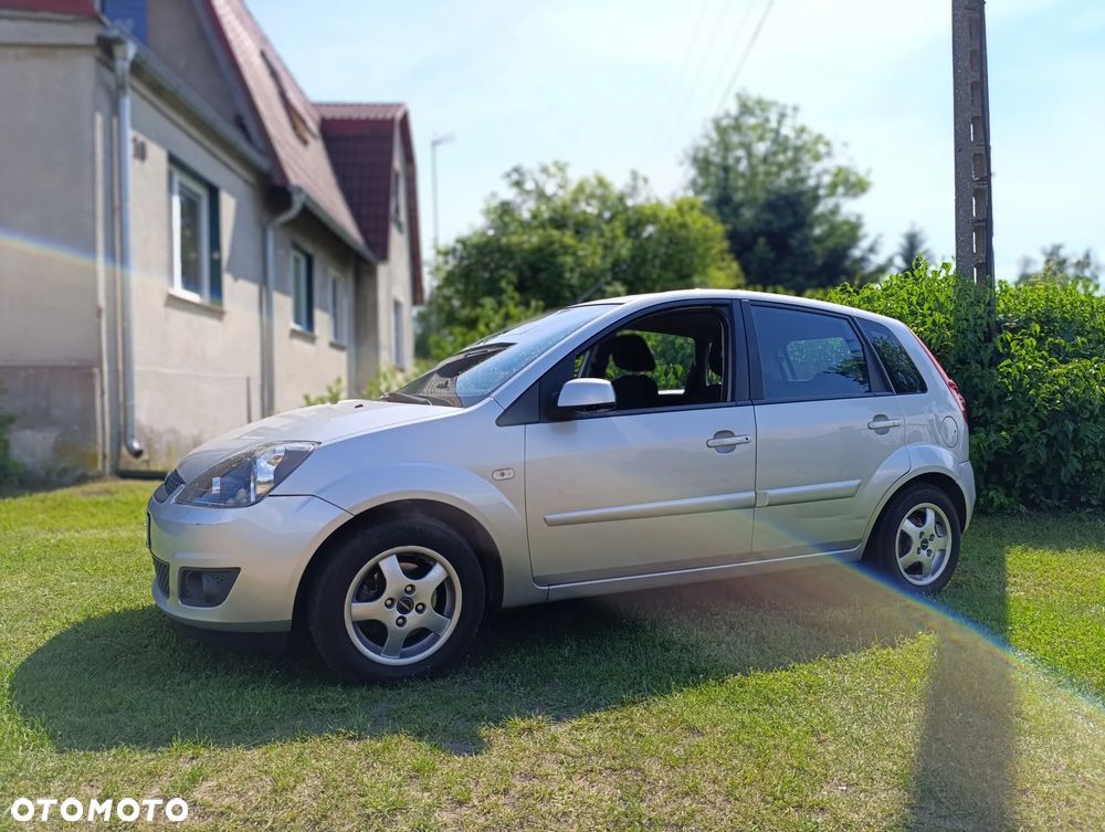 Ford Fiesta 1.4 TDCi Ghia - 3
