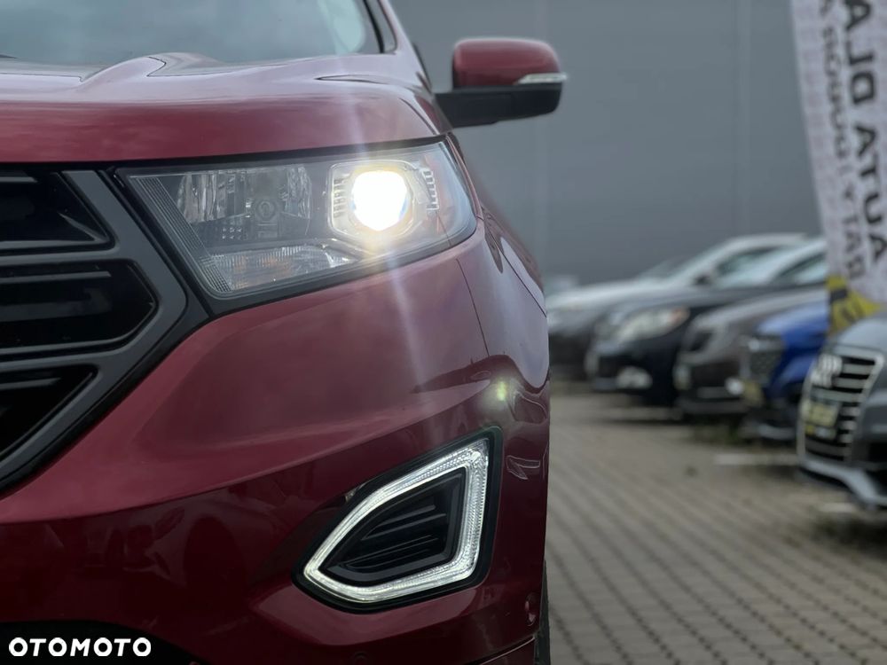 Ford Edge - 12