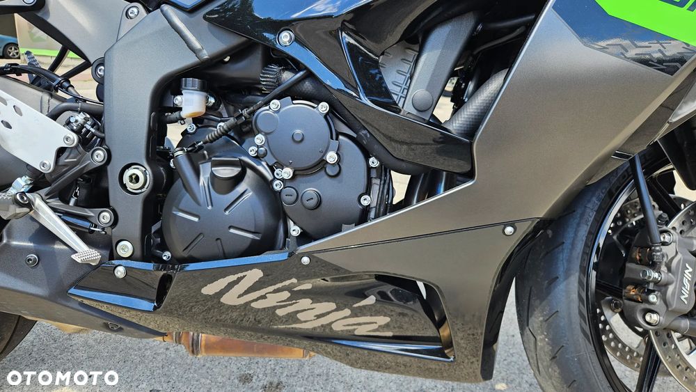 Kawasaki Ninja - 7