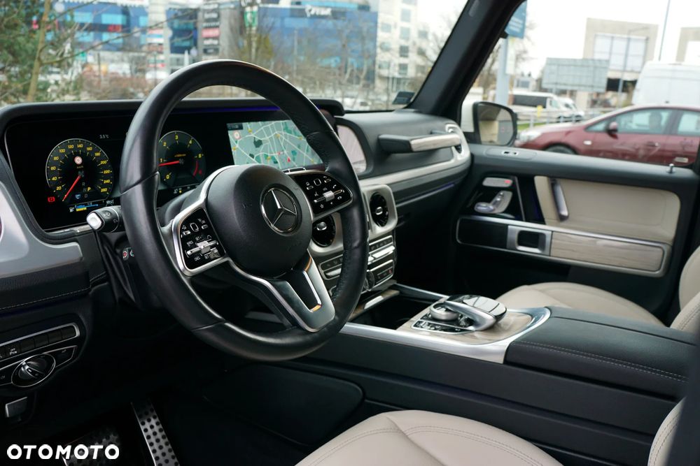 Mercedes-Benz Klasa G 400 d - 12