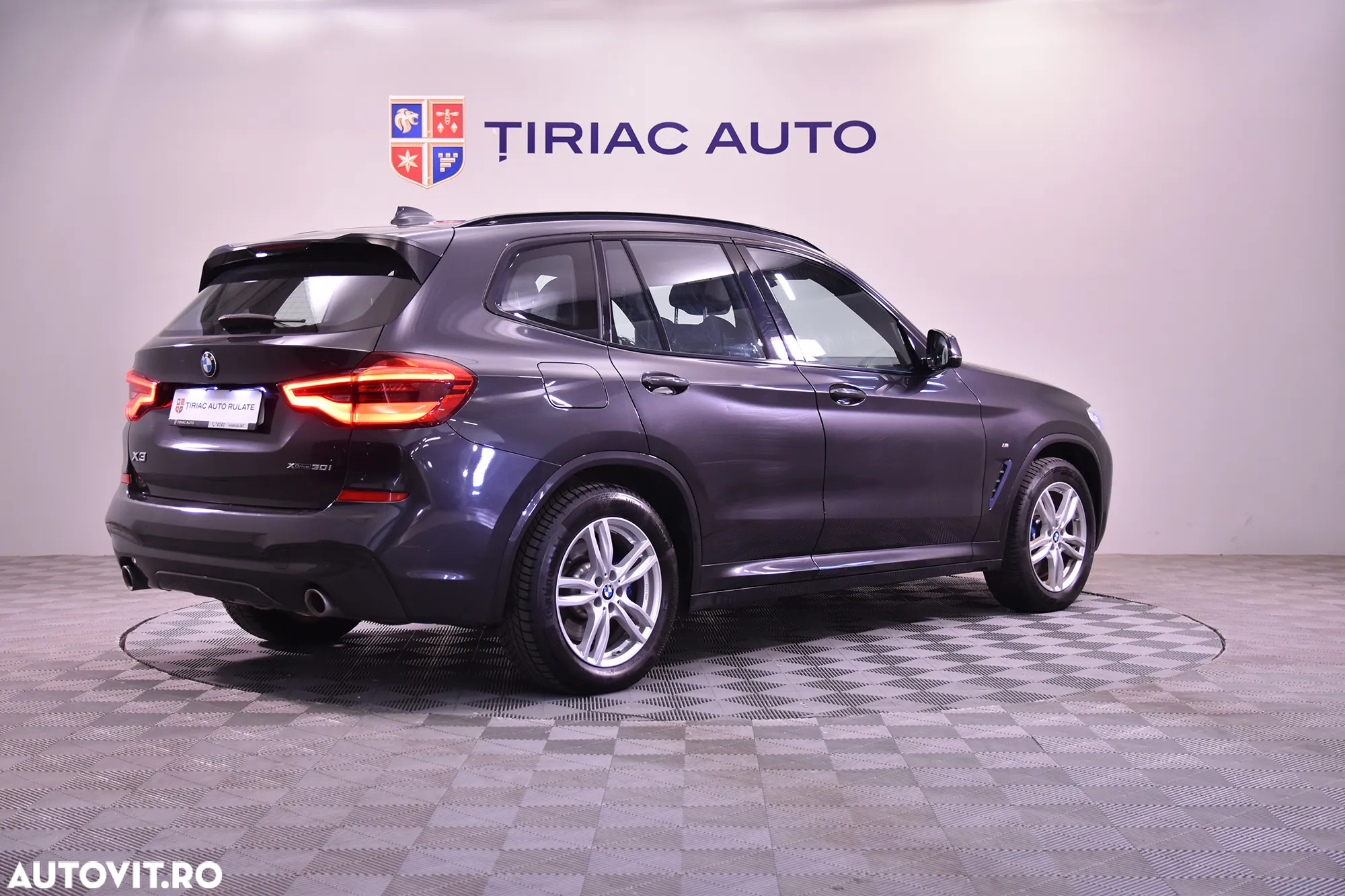 BMW X3 xDrive30i AT - 5