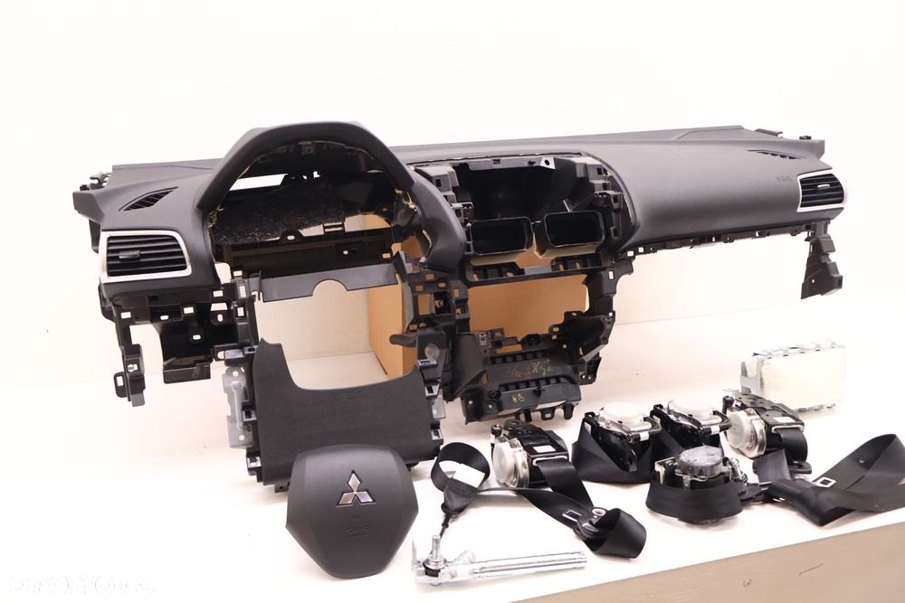 MITSUBISHI ECLIPSE CROSS DESKA ROZDZIELCZA ZESTAW AIRBAG - 3