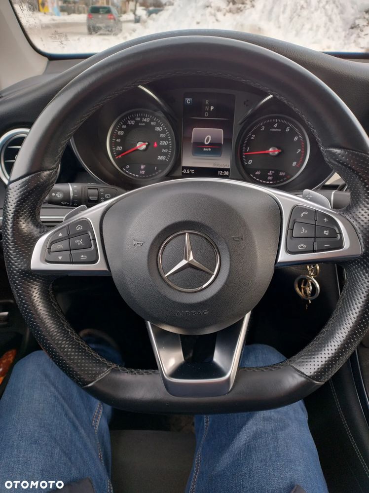 Mercedes-Benz GLC - 11