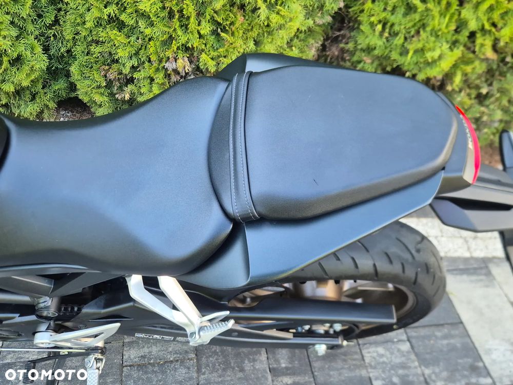 Honda CB - 17