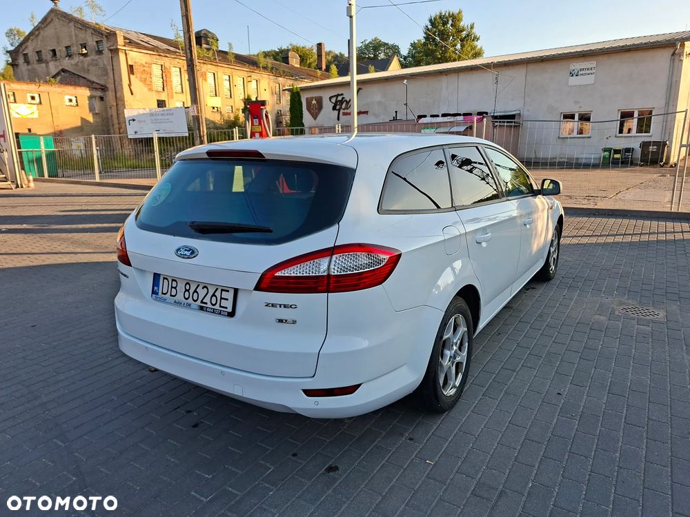 Ford Mondeo 2.0 TDCi Ghia - 5