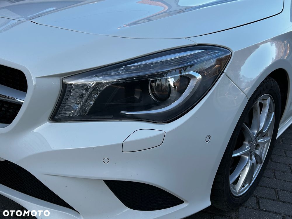 Mercedes-Benz CLA 180 BlueEffICIENCY Edition - 8