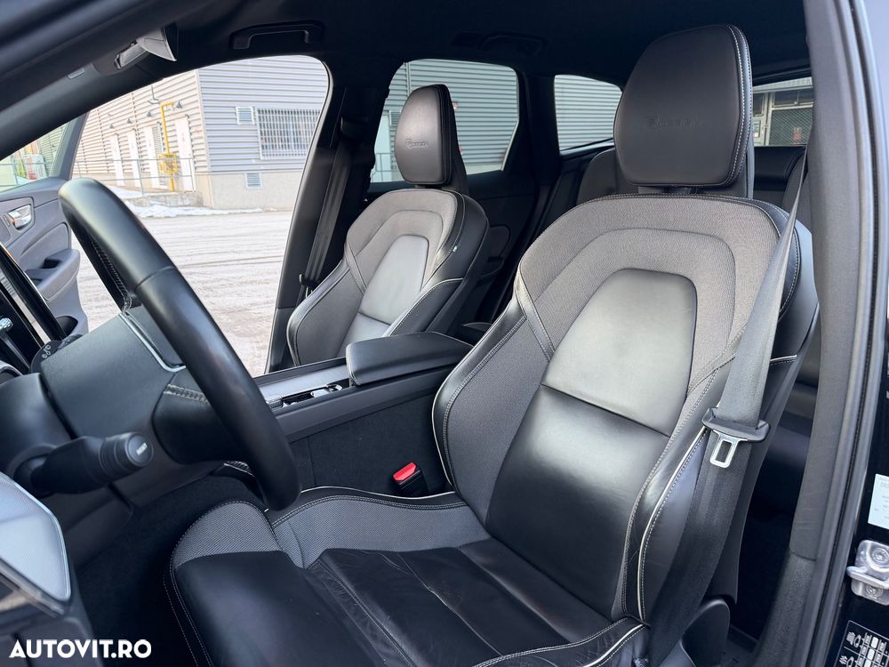 Volvo XC 60 B5 MHEV AWD R-Design - 6