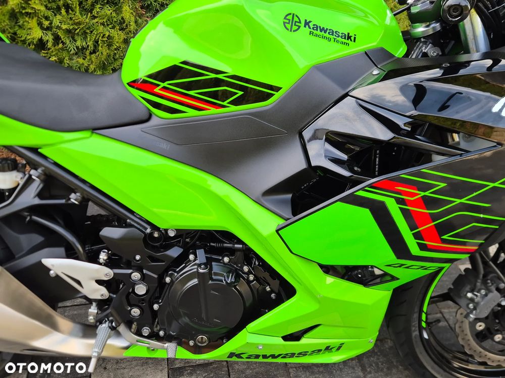 Kawasaki Ninja 400 - 11