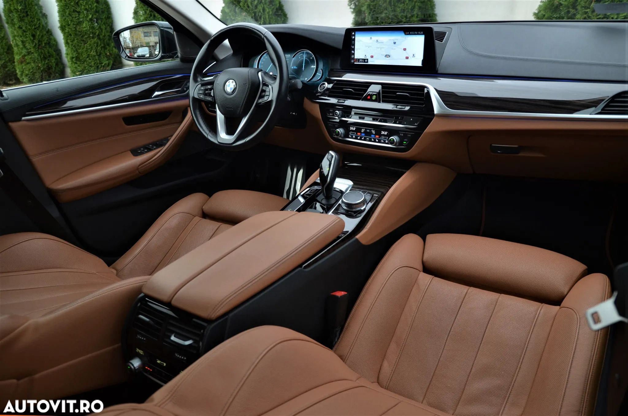 BMW Seria 5 530d xDrive Aut. - 1