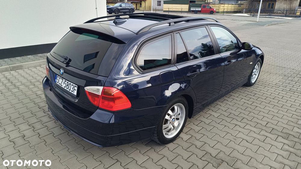 BMW Seria 3 320d DPF - 8