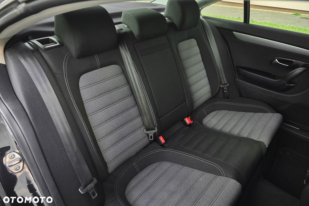 Volkswagen Passat CC 2.0 Blue TDI - 30