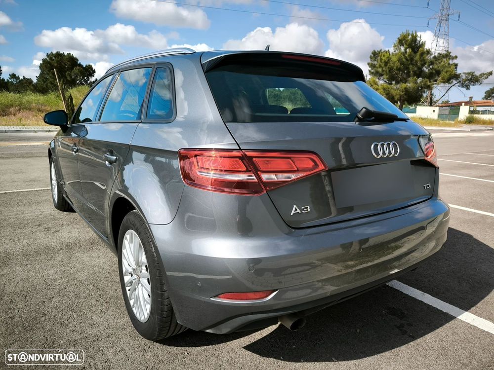 Audi A3 Sportback 1.6 TDI - 8
