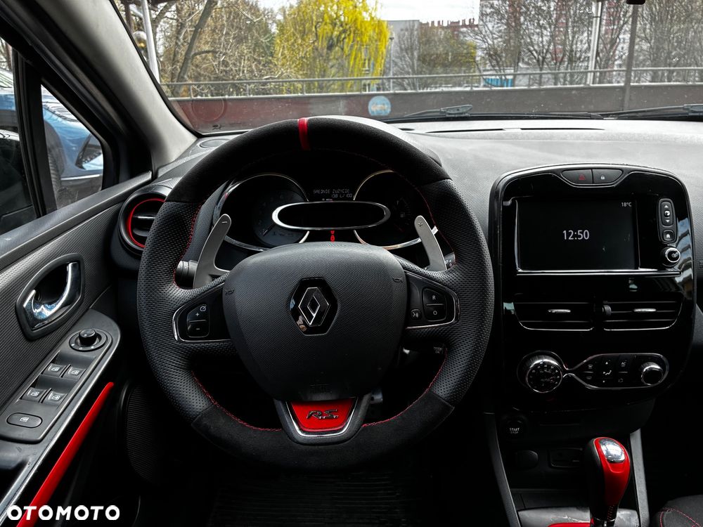 Renault Clio TCe 200 EDC Sport R.S - 8