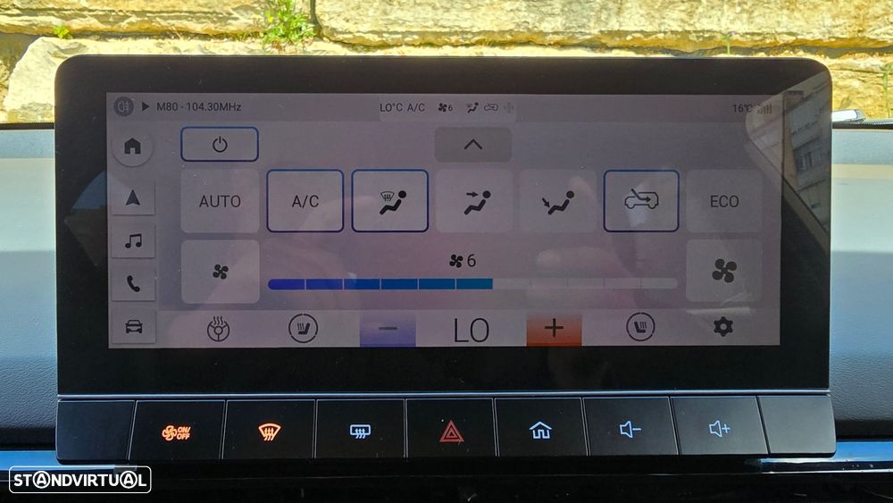 MG MG4 64 kWh Luxury - 33