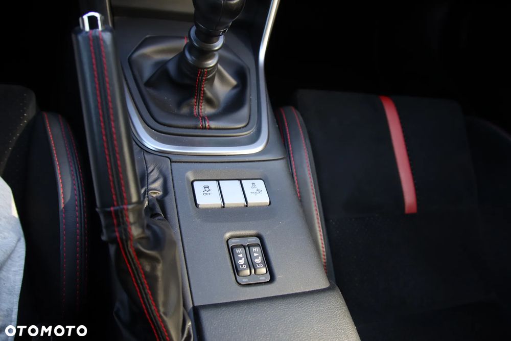 Subaru BRZ 2.4i Sport - 17