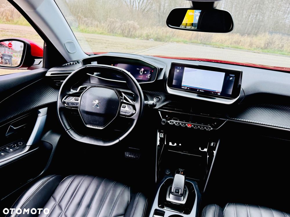 Peugeot 2008 1.5 BlueHDi Allure Pack S&S EAT8 - 26