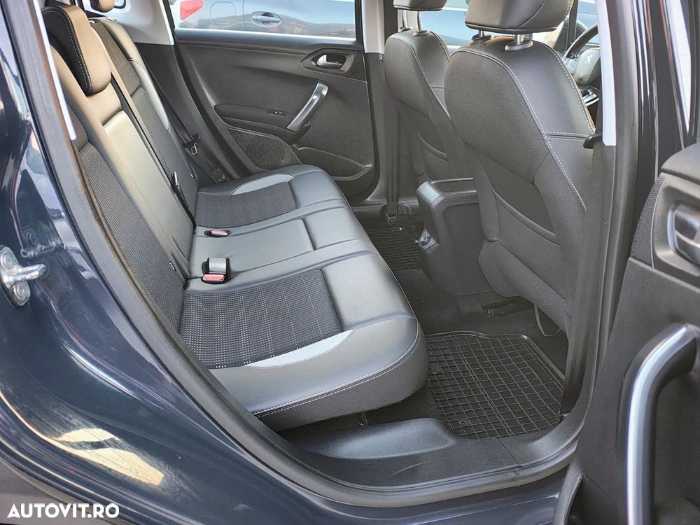 Peugeot 2008 PureTech 110 Stop&Start Allure - 8