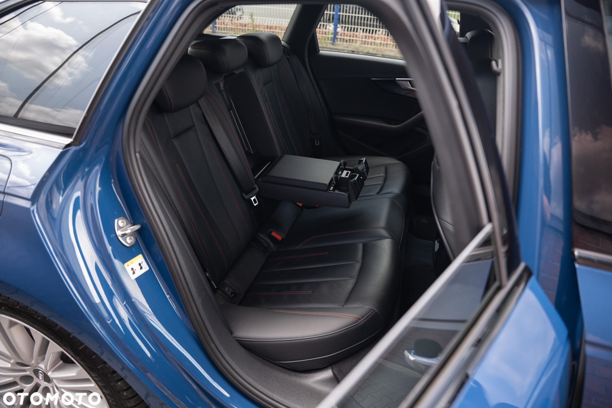 Audi A4 Avant 2.0 TFSI ultra S tronic - 34
