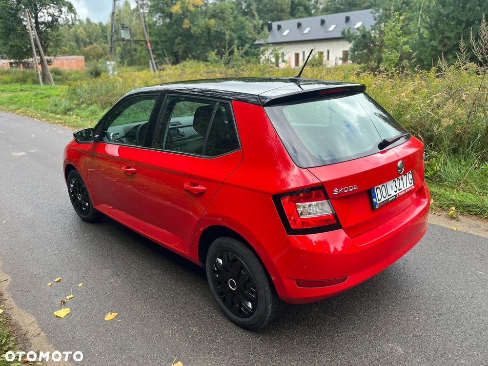 Skoda Fabia 1.0 Clever - 10