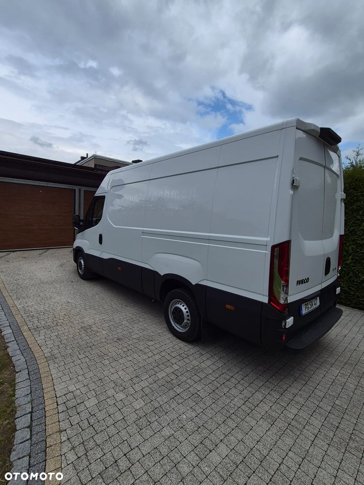 Iveco DAILY - 2