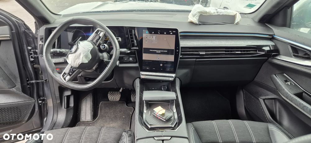 Renault Austral 1.3 TCe mHEV Iconic - 30