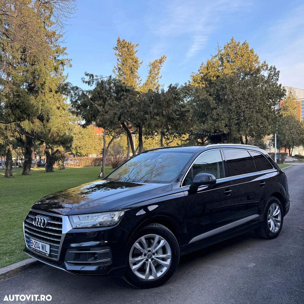 Audi Q7 - 1