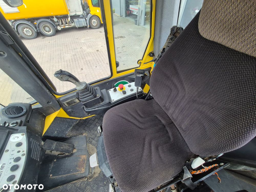 Bomag BC472 RB / KOMPAKTOR ODPADÓW / KOMPAKTOR WYSYPISKOWY 24T / ZGNIATARKA ODPADÓW / MASZYNA DO ZAGĘSZCZANIA ODPADÓW / DO SKŁADOWISK ODPADÓW / SERWISOWANY / 1 WŁ. - 34