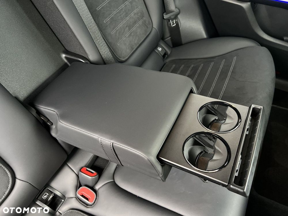 Mercedes-Benz GLC - 23