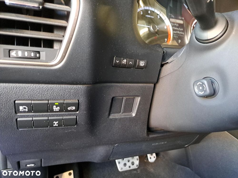 Lexus NX 300 F Sport AWD - 28