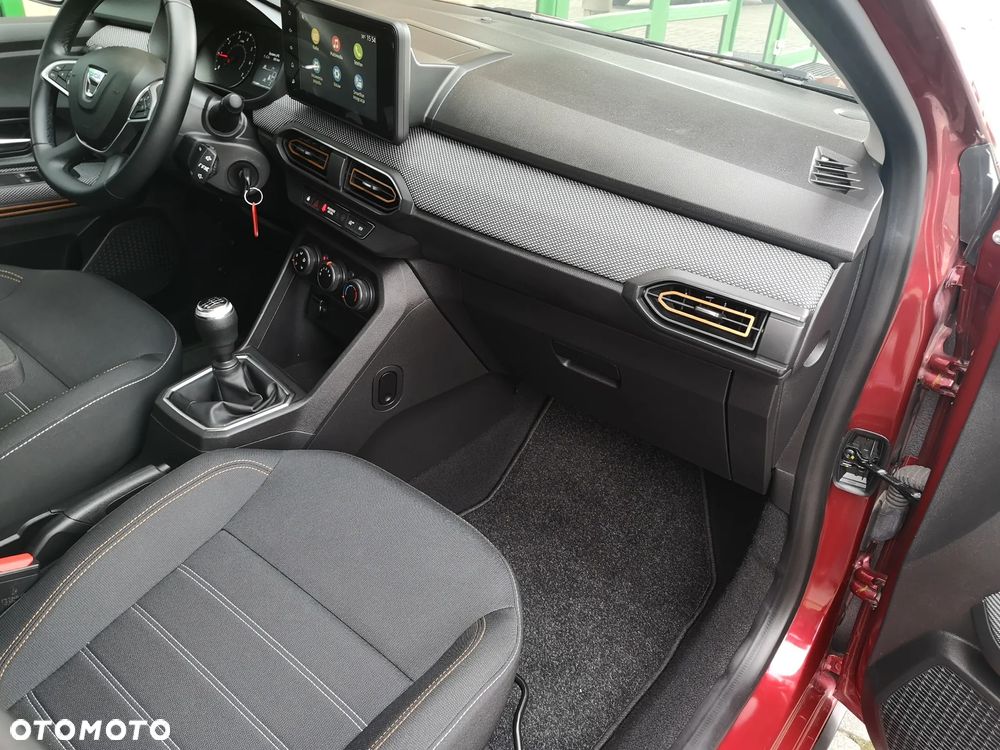 Dacia Sandero 1.0 TCe Laureate S&S - 11