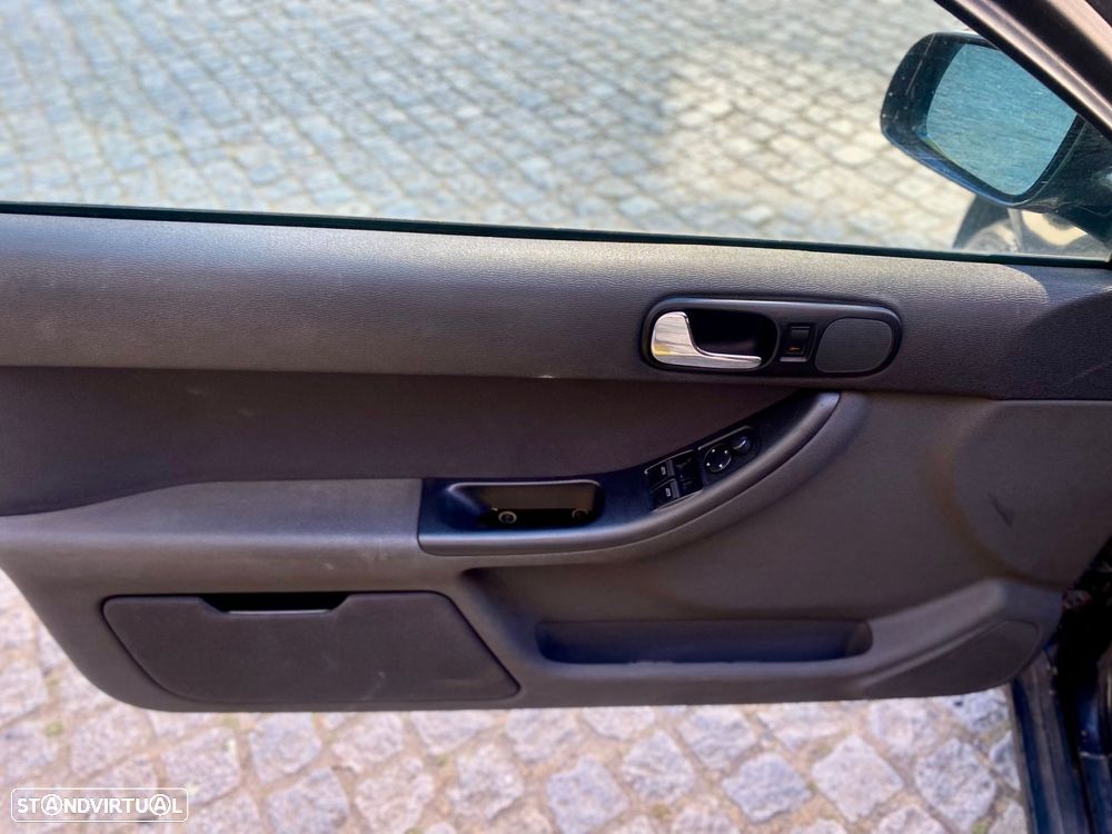 Audi A3 1.9 TDI Sport - 9
