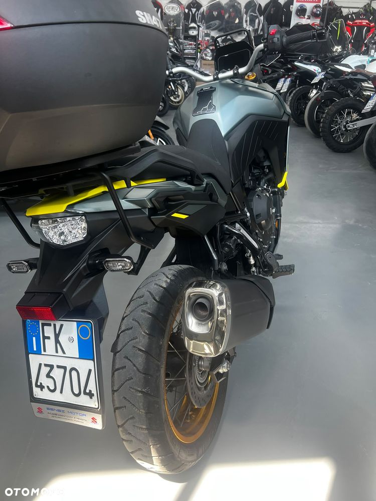 Suzuki V-STROM - 6