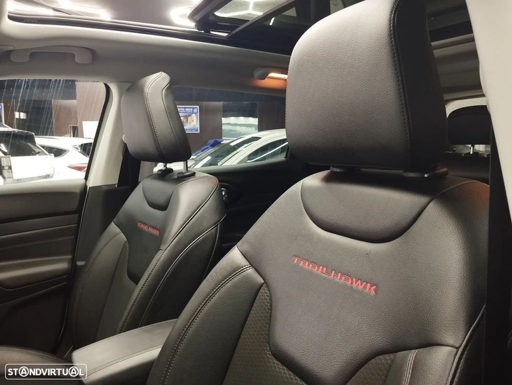 Jeep Compass 1.3 TG Trailhawk - 22