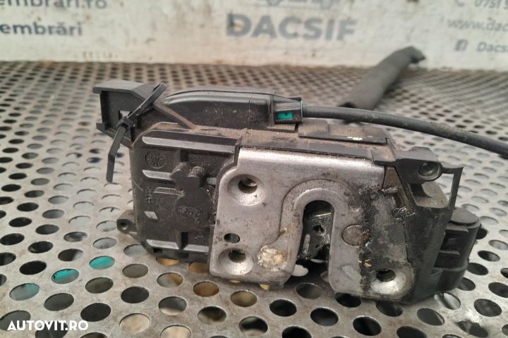 Broasca usa spate stanga Renault Laguna 3 [2007 - 2011] Grandtour wag - 2